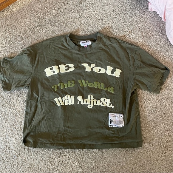 SLK Studios Be You The World Will Adjust Vintage Y2K Graphic T-Shirt Sz M - Picture 2 of 8